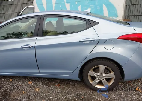 2012 Hyundai Elantra Gls (Ulsan Plant) from USA, damaged, VIN KMHDH4AE8CU173530